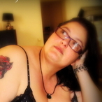 Kamilia - Cougar à Dundee Profil de Kamilia, 29 ans, Cougar à Dundee (Québec)