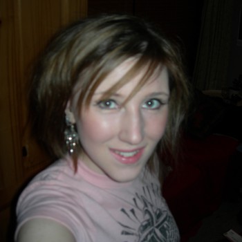 Iliane - Cougar à Stratford Profil de Iliane, 22 ans, Cougar à Stratford (Québec)